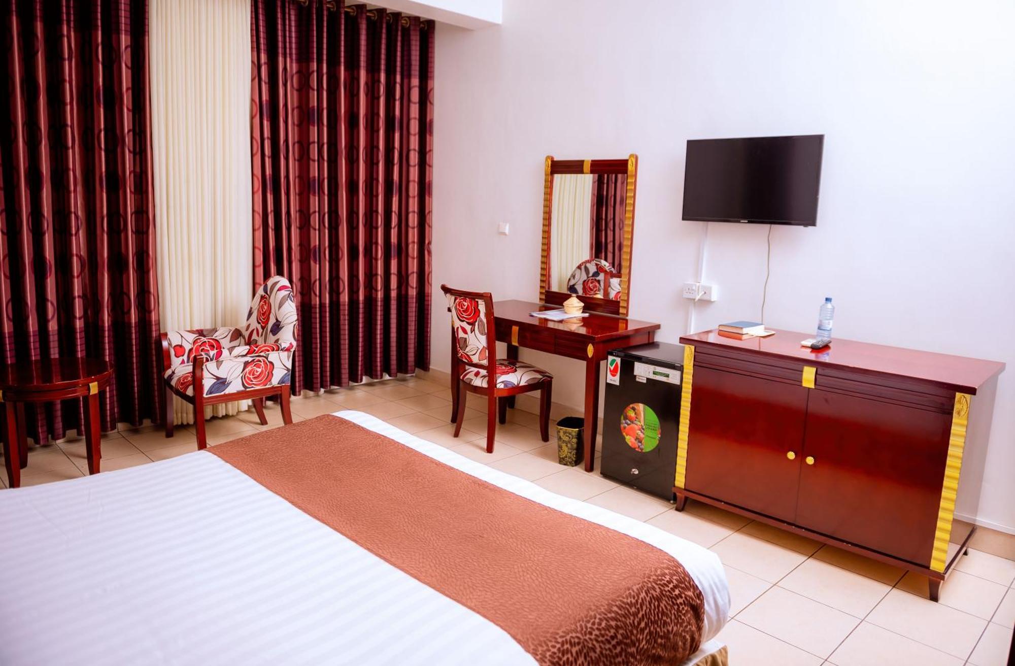 Quiet Haven Hotel Kigali Exteriör bild